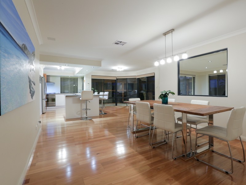 3 Bilcich Gardens, Spearwood WA 6163