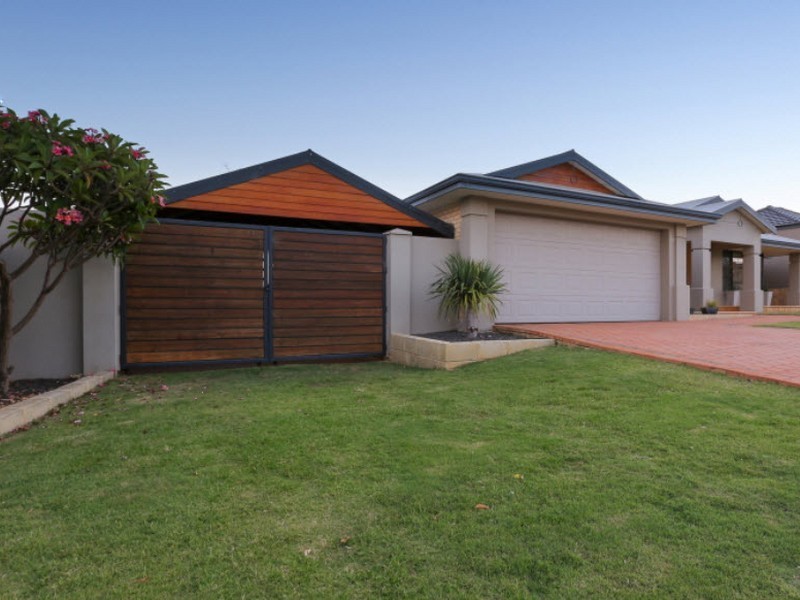 3 Bilcich Gardens, Spearwood WA 6163