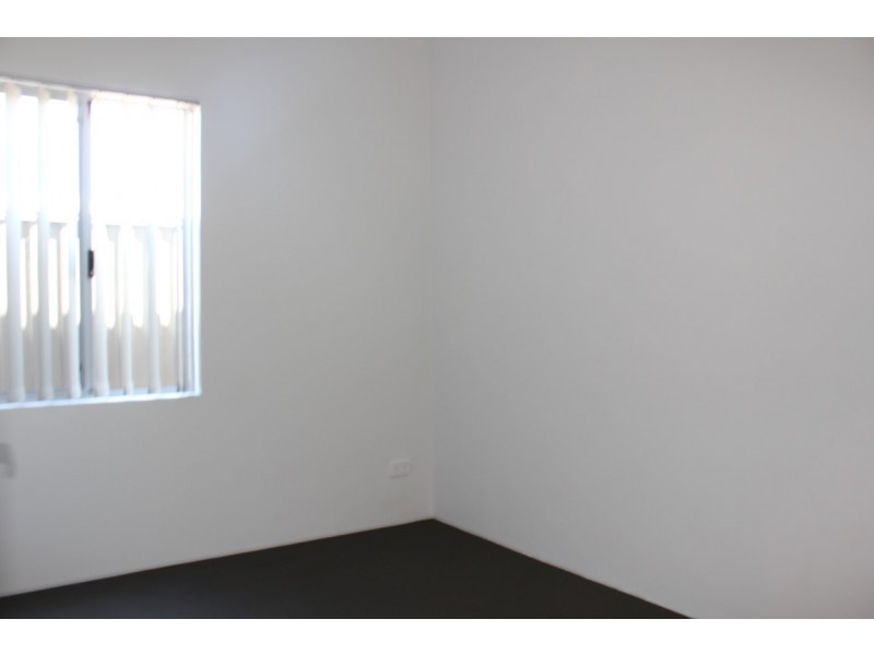 2/41 Bellazario Promenade, Aveley WA 6069