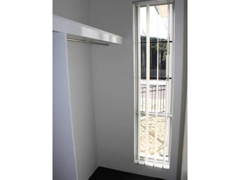 2/41 Bellazario Promenade, Aveley WA 6069