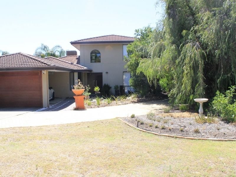 3 Riverview Rise, Wilson WA 6107