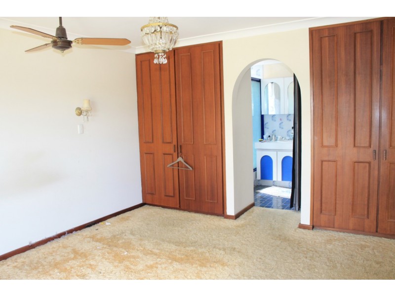 307 Riverton Drive, Shelley WA 6148