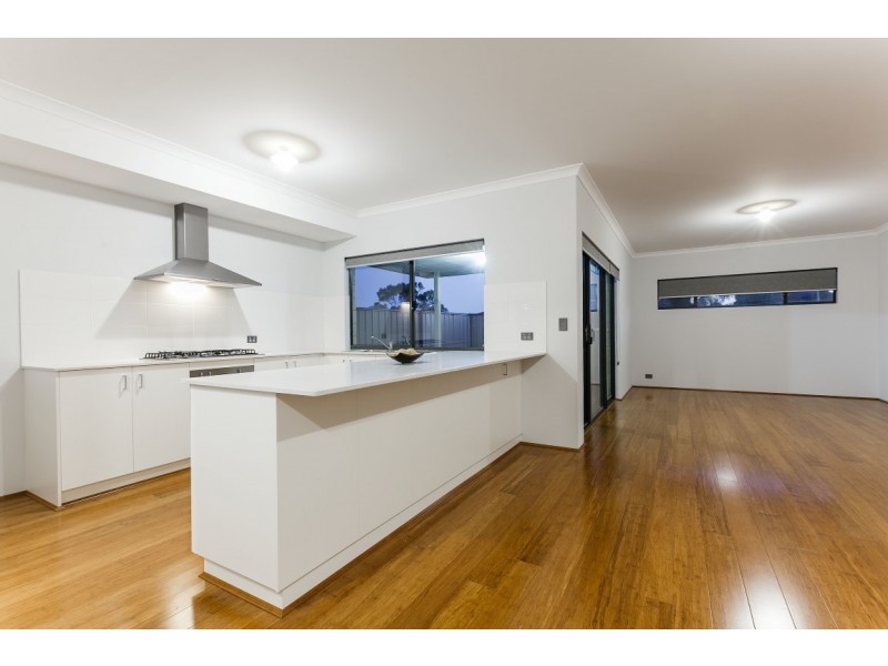 30b Bullfinch Street, Spearwood WA 6163