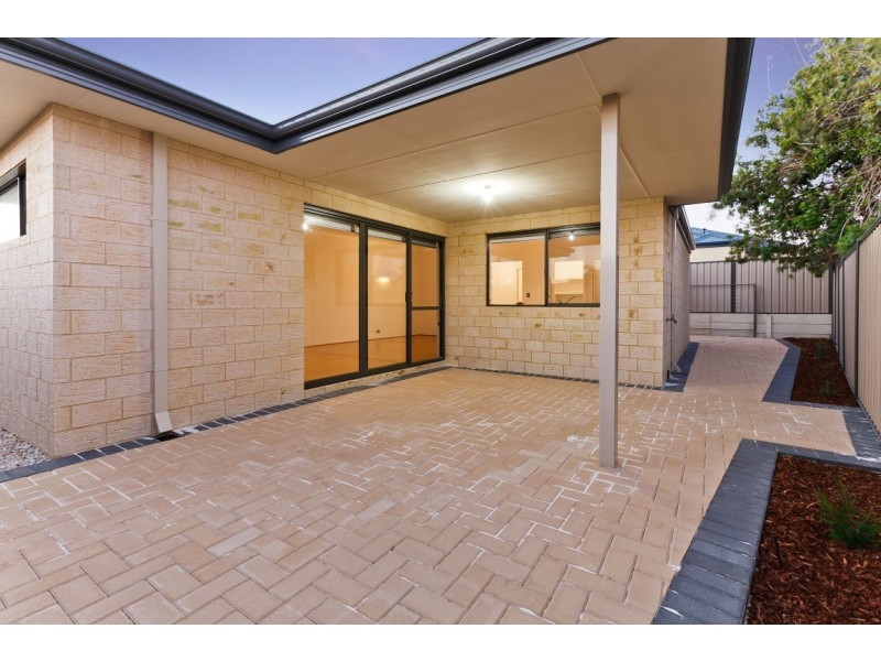 30b Bullfinch Street, Spearwood WA 6163