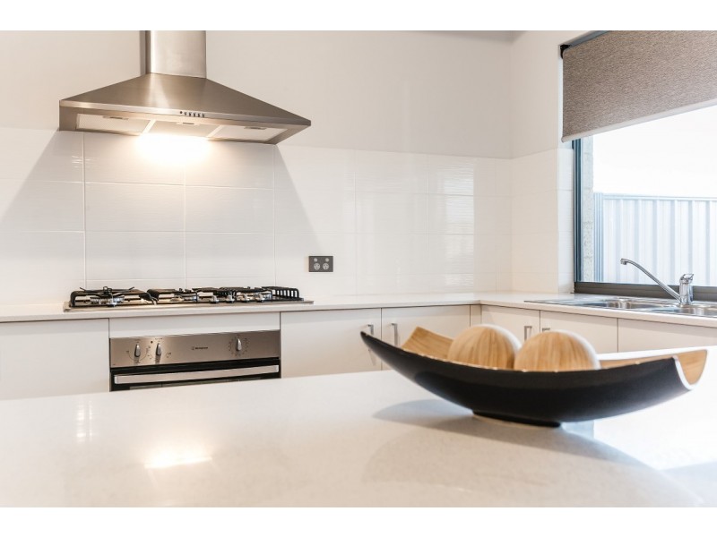 30b Bullfinch Street, Spearwood WA 6163