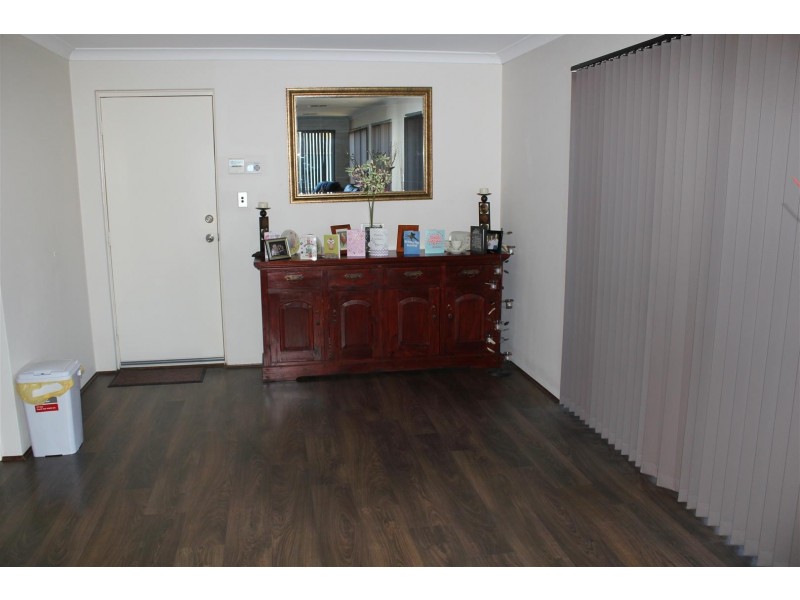 18 Gingerale Circle, Byford WA 6122
