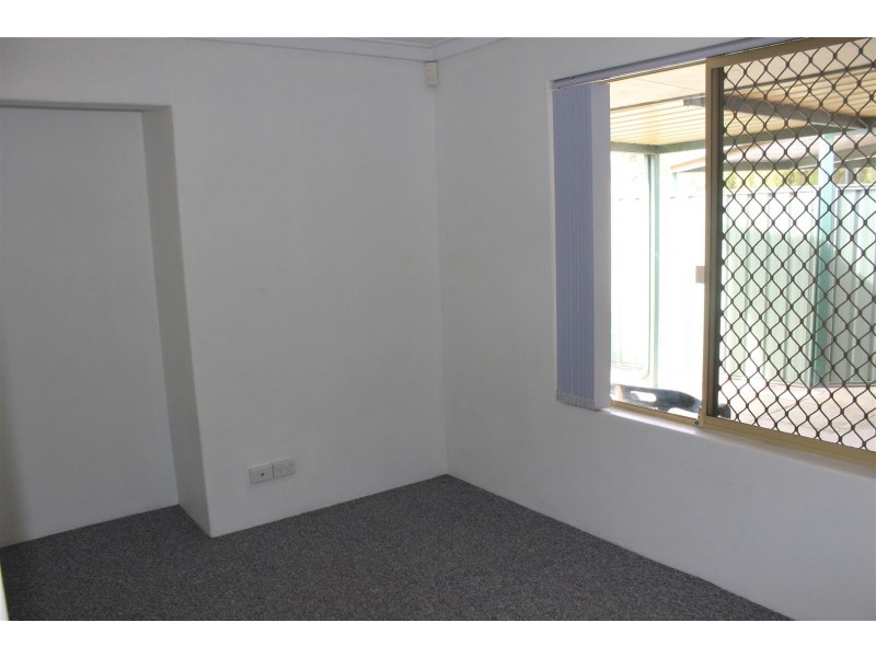 21 Gwenneth Terrace, South Lake WA 6164