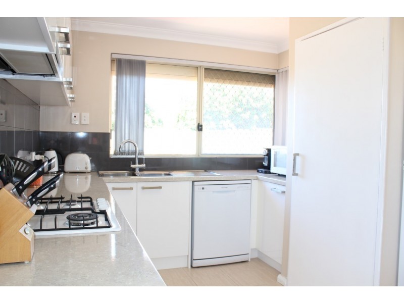 Villa 3/11 Favazzo Place, Spearwood WA 6163