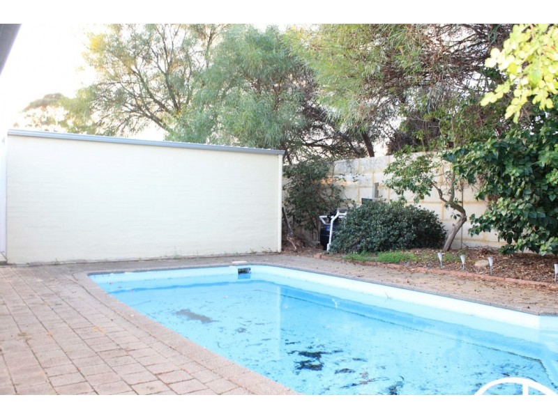 5 Wilson Lane, Bateman WA 6150