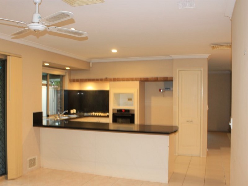 5 Wilson Lane, Bateman WA 6150