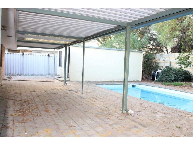 5 Wilson Lane, Bateman WA 6150