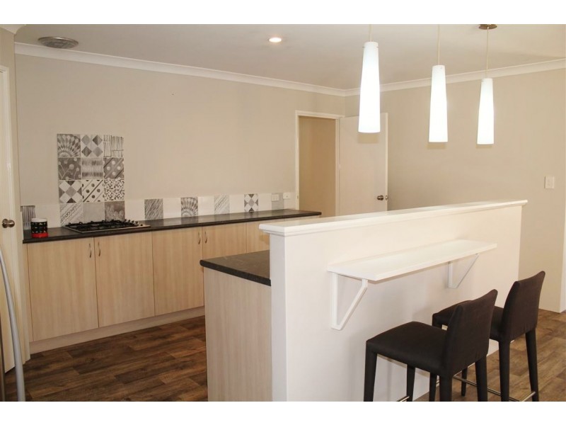 26 Larsen Road, Byford WA 6122