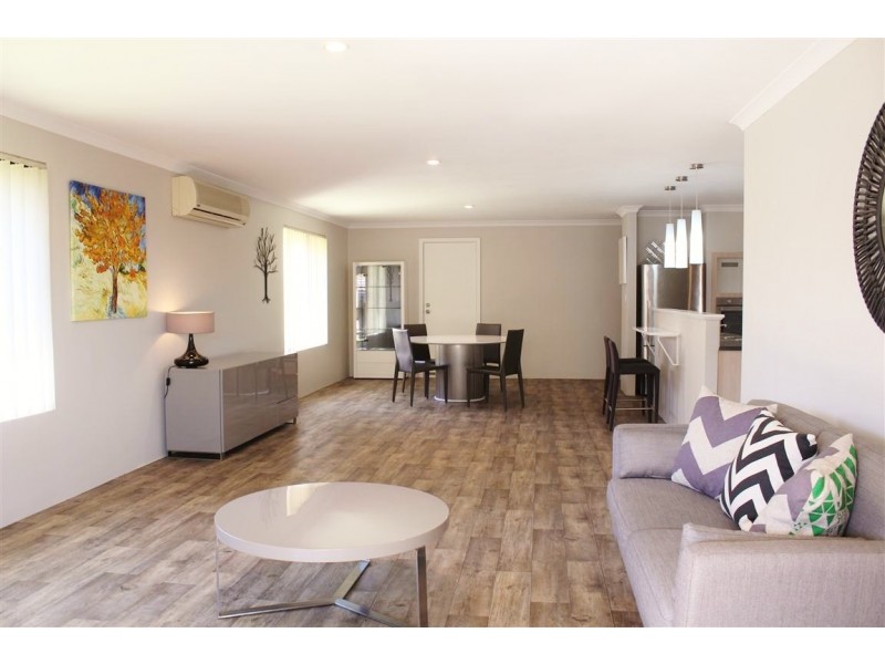 26 Larsen Road, Byford WA 6122