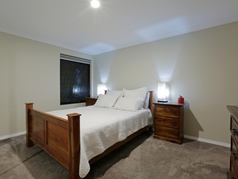 4 Doherty Road, Coolbellup WA 6163