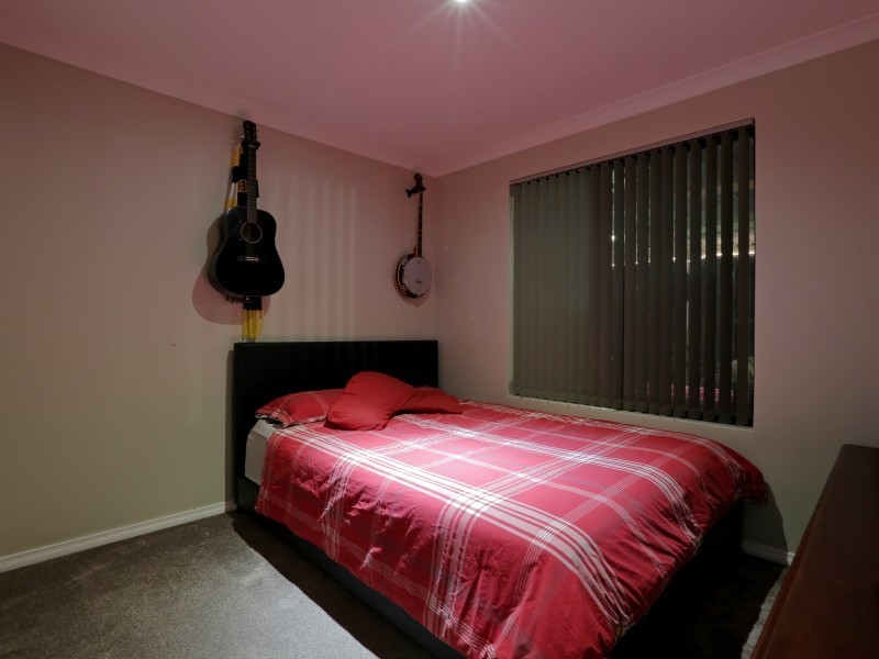 4 Doherty Road, Coolbellup WA 6163
