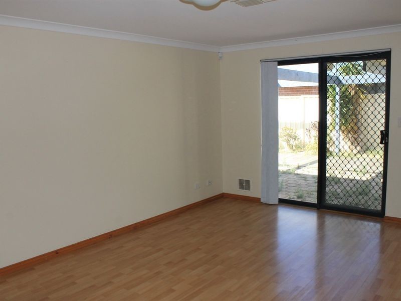 15 Figtree Drive, Canning Vale WA 6155