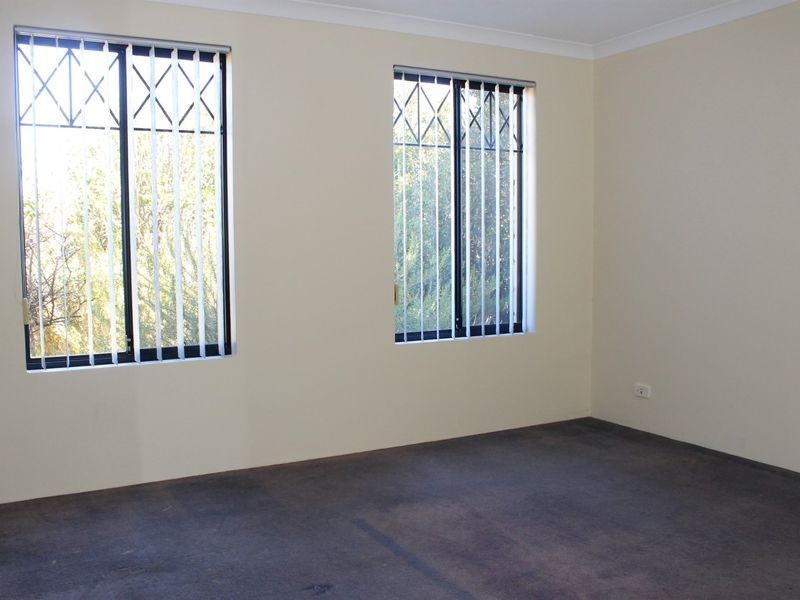 15 Figtree Drive, Canning Vale WA 6155