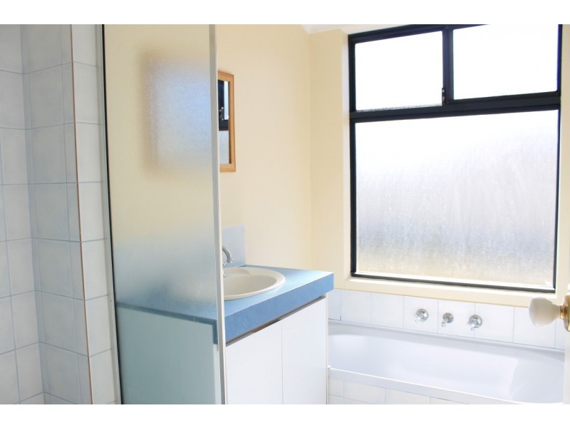 15 Figtree Drive, Canning Vale WA 6155