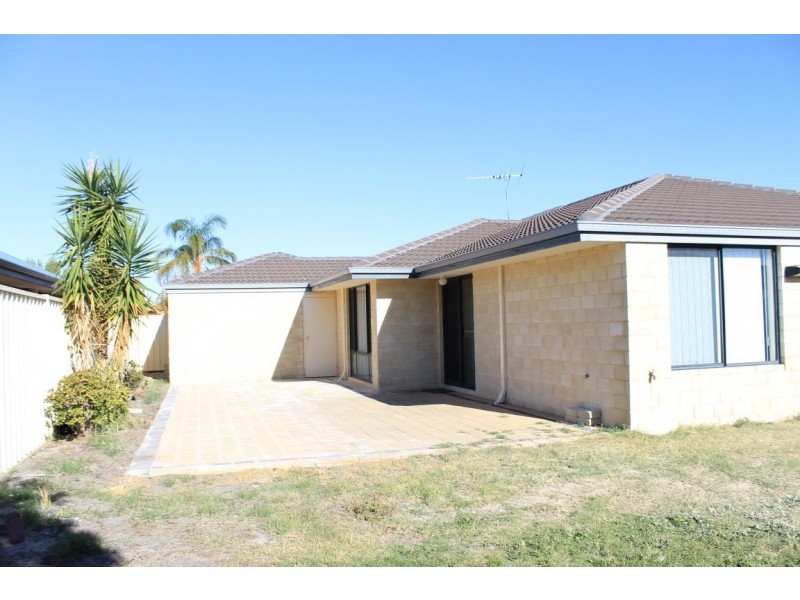 15 Figtree Drive, Canning Vale WA 6155