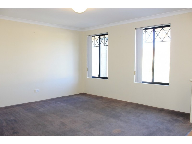 15 Figtree Drive, Canning Vale WA 6155