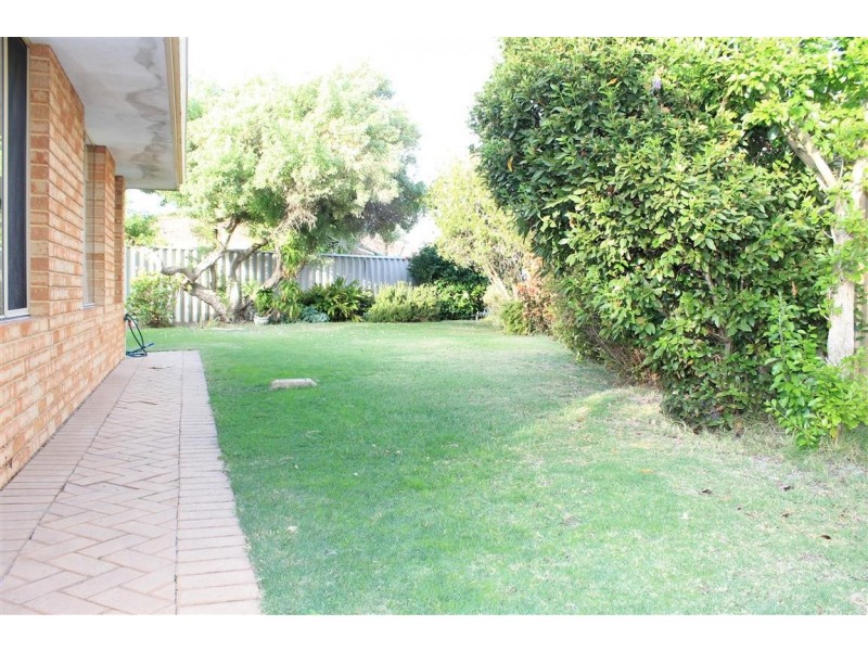 8 Joy Close, Willetton WA 6155
