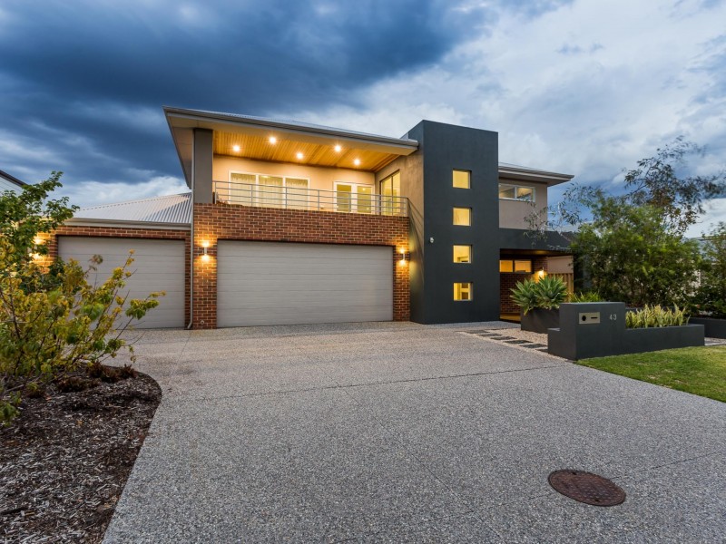 43 Concord Terrace, Atwell WA 6164