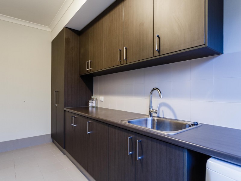 43 Concord Terrace, Atwell WA 6164
