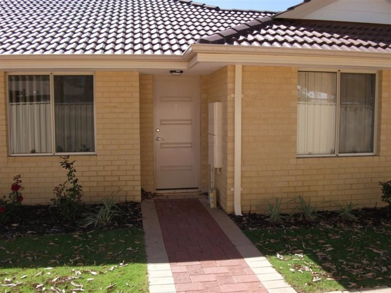 2/10 Delamere Way, Camillo WA 6111