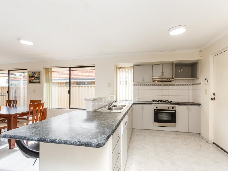 123 Parkway Road, Bibra Lake WA 6163