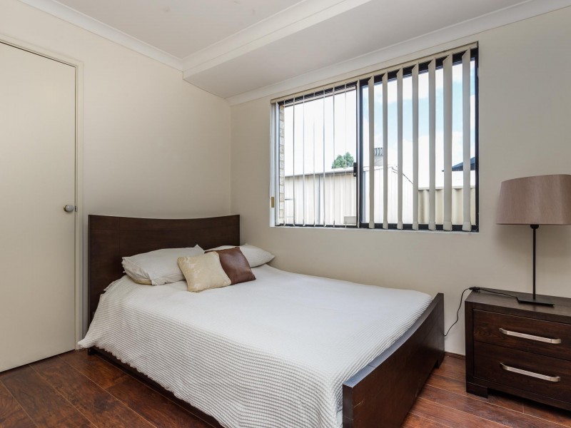 123 Parkway Road, Bibra Lake WA 6163