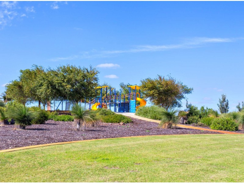 Lot 217, 5 Belladonna Drive, Yangebup WA 6164