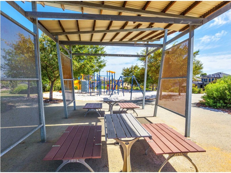 Lot 217, 5 Belladonna Drive, Yangebup WA 6164