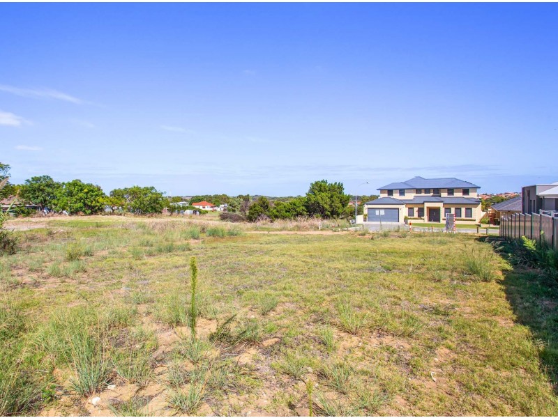Lot 217, 5 Belladonna Drive, Yangebup WA 6164