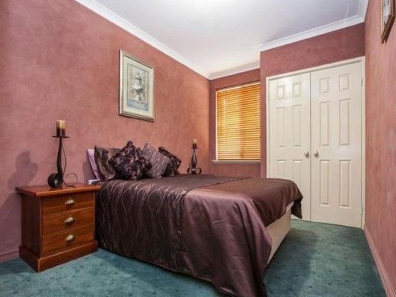 5 Ellery Court, Success WA 6164