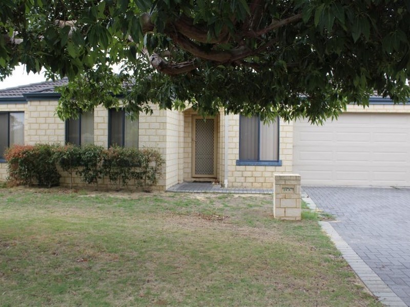 Unit 1/24 Windemere Crescent, Nollamara WA 6061