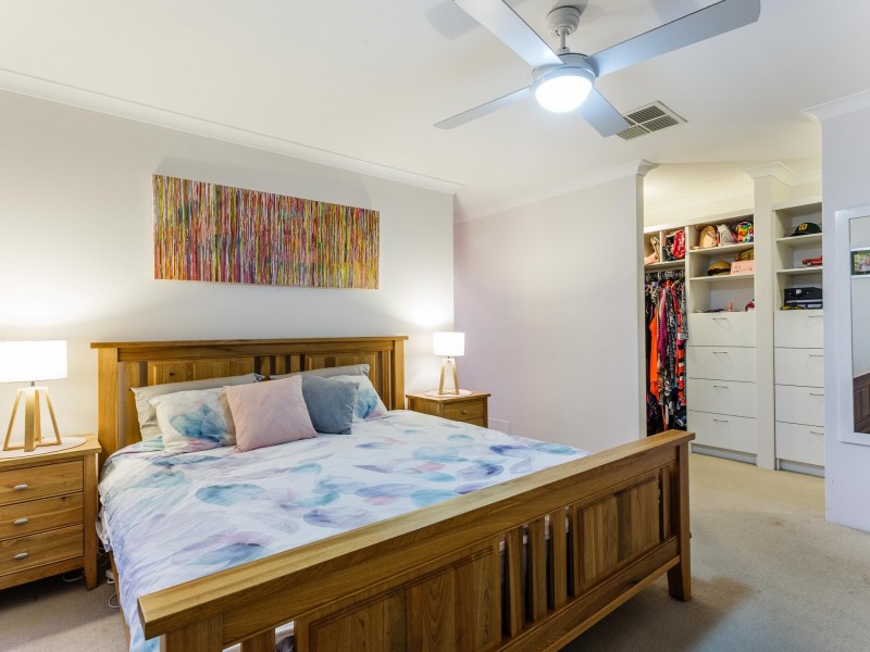 55 Gaebler Road, Hammond Park WA 6164