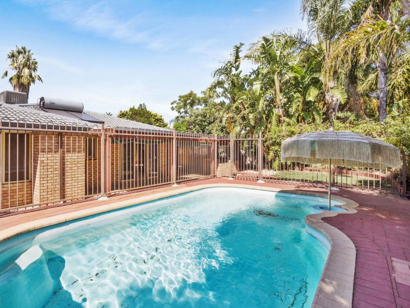 5 Catalpa Crescent, South Lake WA 6164