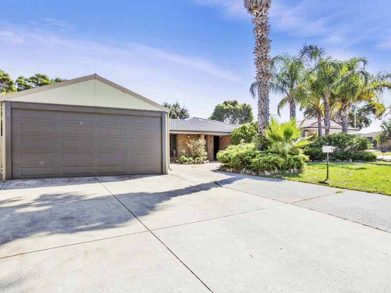 5 Catalpa Crescent, South Lake WA 6164