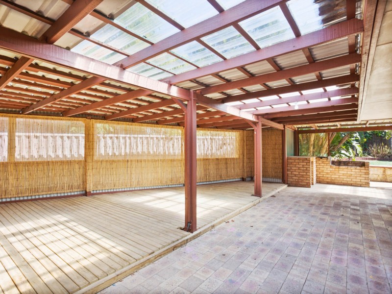 5 Catalpa Crescent, South Lake WA 6164