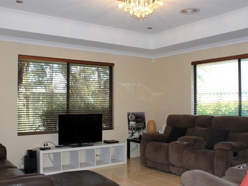 15 Cathedral Link, Aubin Grove WA 6164