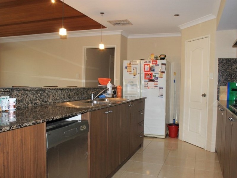 15 Cathedral Link, Aubin Grove WA 6164