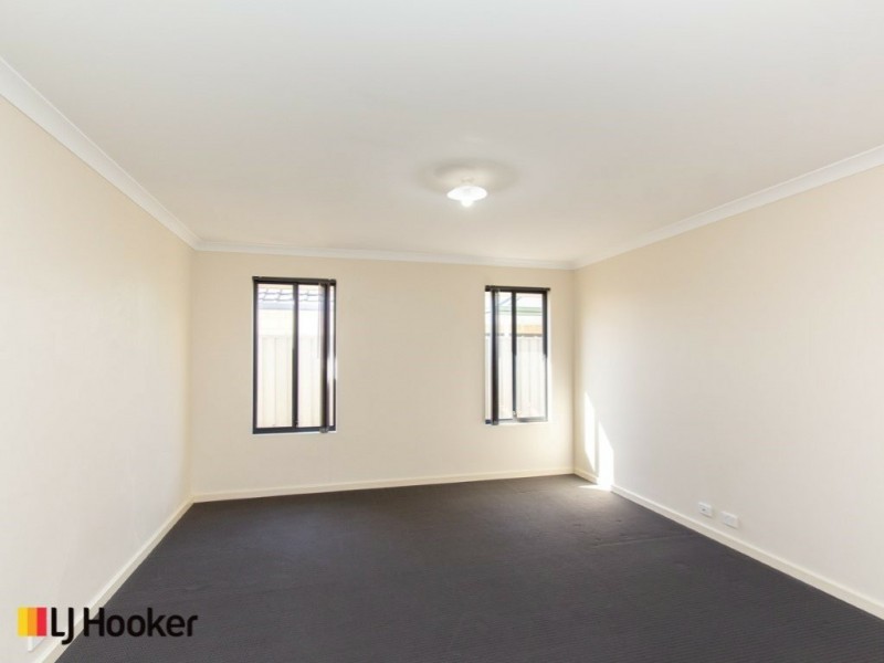 11 Bolonga Gardens, Aubin Grove WA 6164