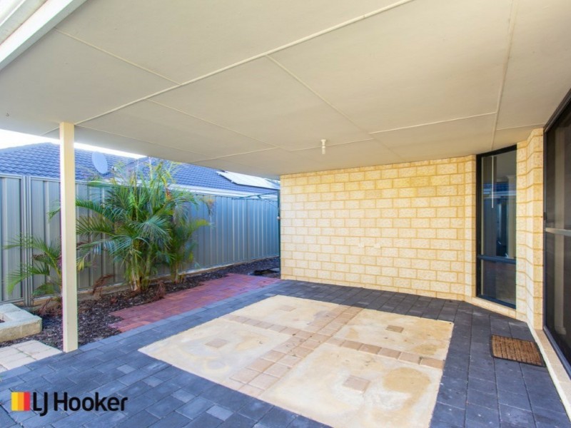 11 Bolonga Gardens, Aubin Grove WA 6164