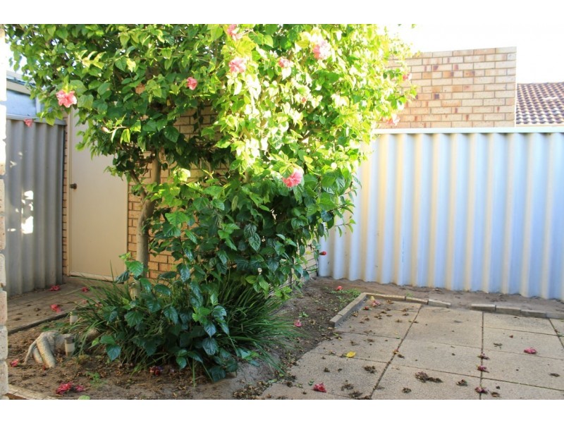 Villa 30/96 Simpson Avenue, Rockingham WA 6168