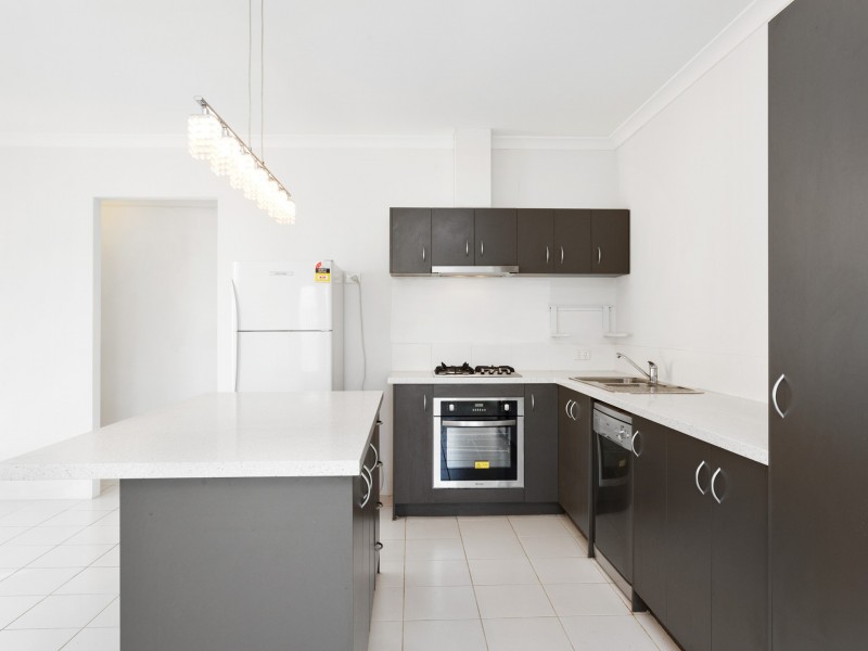 6/3 Peppermint Gardens, Aubin Grove WA 6164