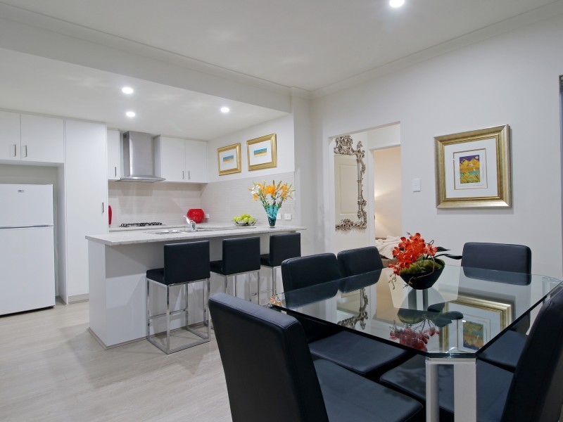 8B Gaunt Road, Spearwood WA 6163