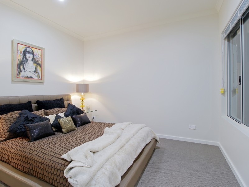 8B Gaunt Road, Spearwood WA 6163