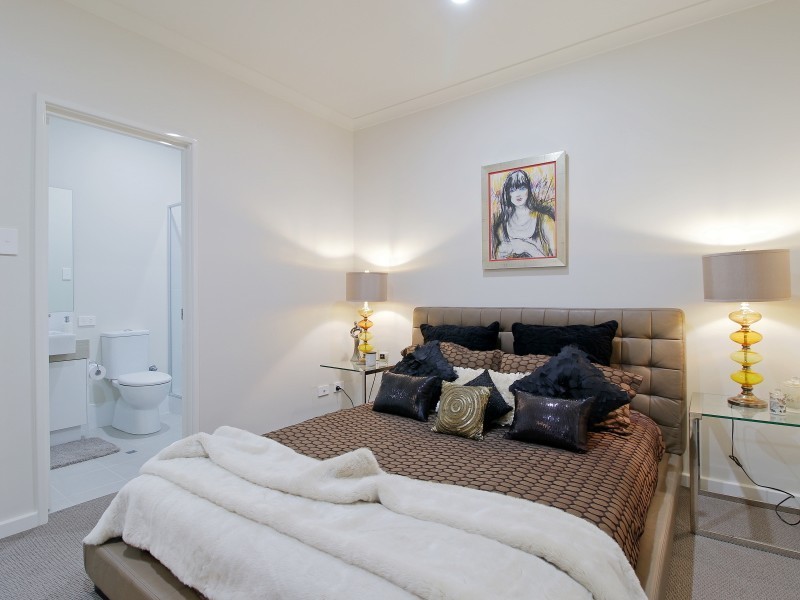 8B Gaunt Road, Spearwood WA 6163