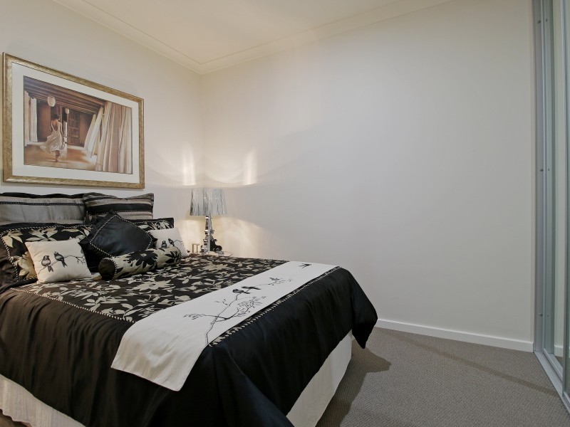 8B Gaunt Road, Spearwood WA 6163