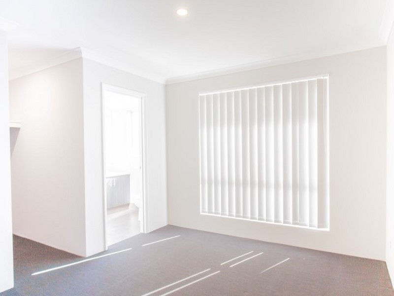 11 Pumice Road, Banjup WA 6164